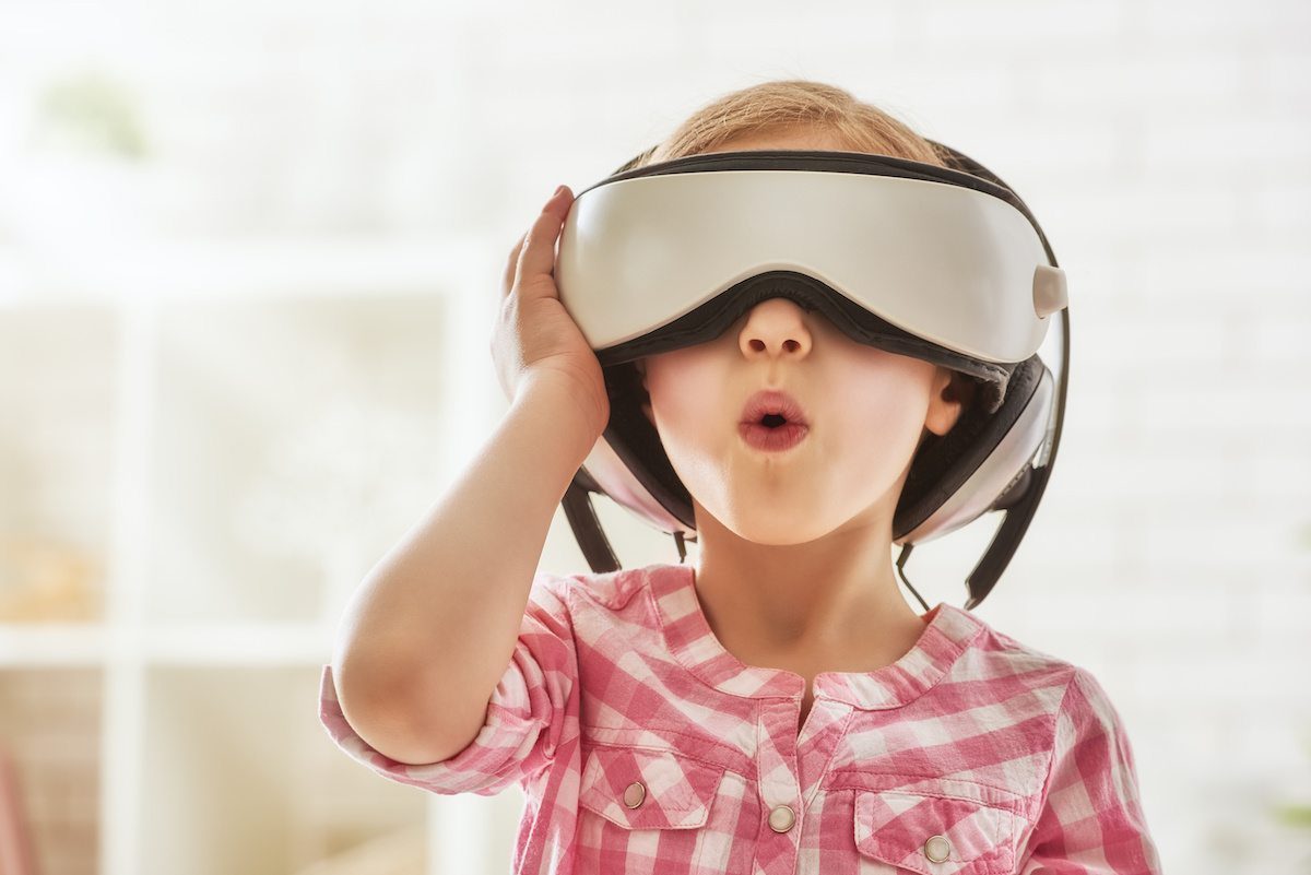 While VR is being marketed as an entertainment tool, this new tech has great advantages for STEM education.